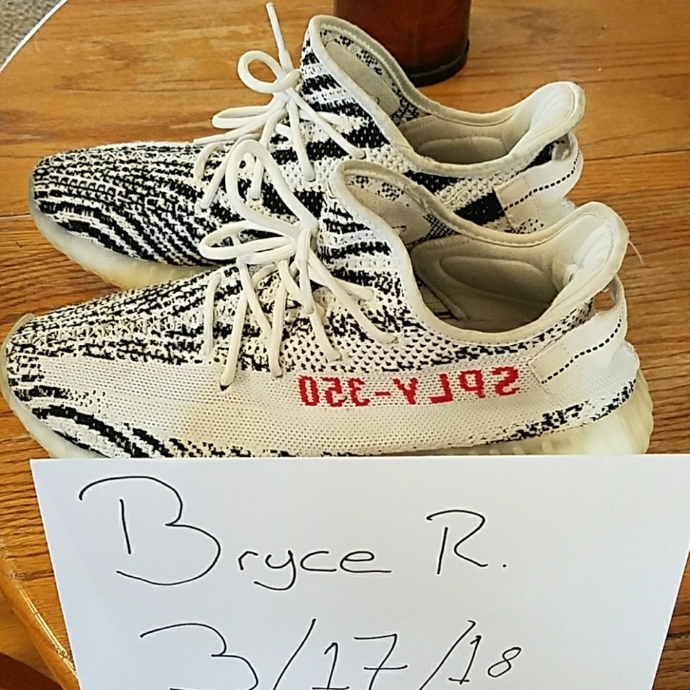 Yeezy boost 350 v2 zebra